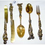 Five highly decorative silver gilt items of cutlery by Francis Higgins II - London 1872 - 11.7