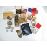 Various collectable coinage, together with cast medallions