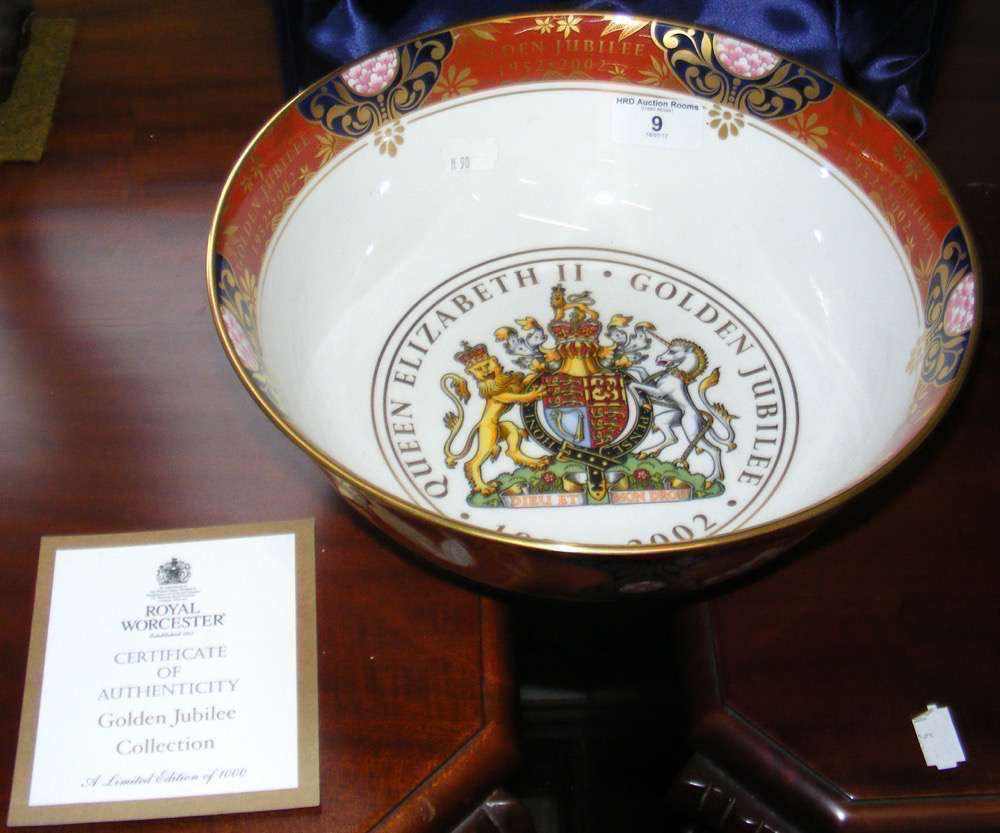 A Royal Worcester "Golden Jubilee" 2002 commemorative bowl in presentation case