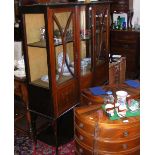 An Edwardian inlaid bow fronted display cabinet - 116cm