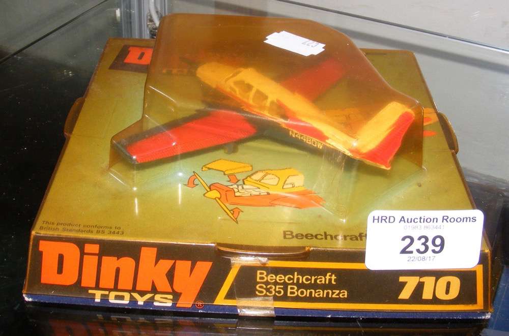 Dinky toy 710 Beachcraft with original packing