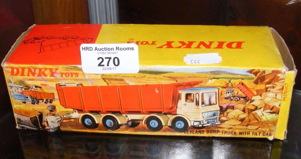 Boxed Dinky Toy No. 925 - Leyland Dump Truck with Tilt Cap