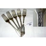 Set of five Victorian fiddle pattern silver dessert forks - London 1846