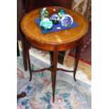 An Edwardian circular occasional table - 50cm diameter