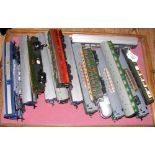 Selection of unboxed American model railway coaches