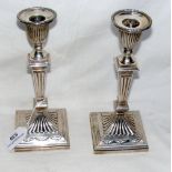 A pair of silver candlesticks - Sheffield 1891 - by Hawksworth Eyre & Co. - 21cm high