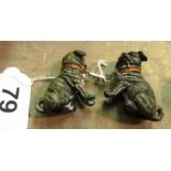 A pair of cold-painted miniature pug dogs joined together