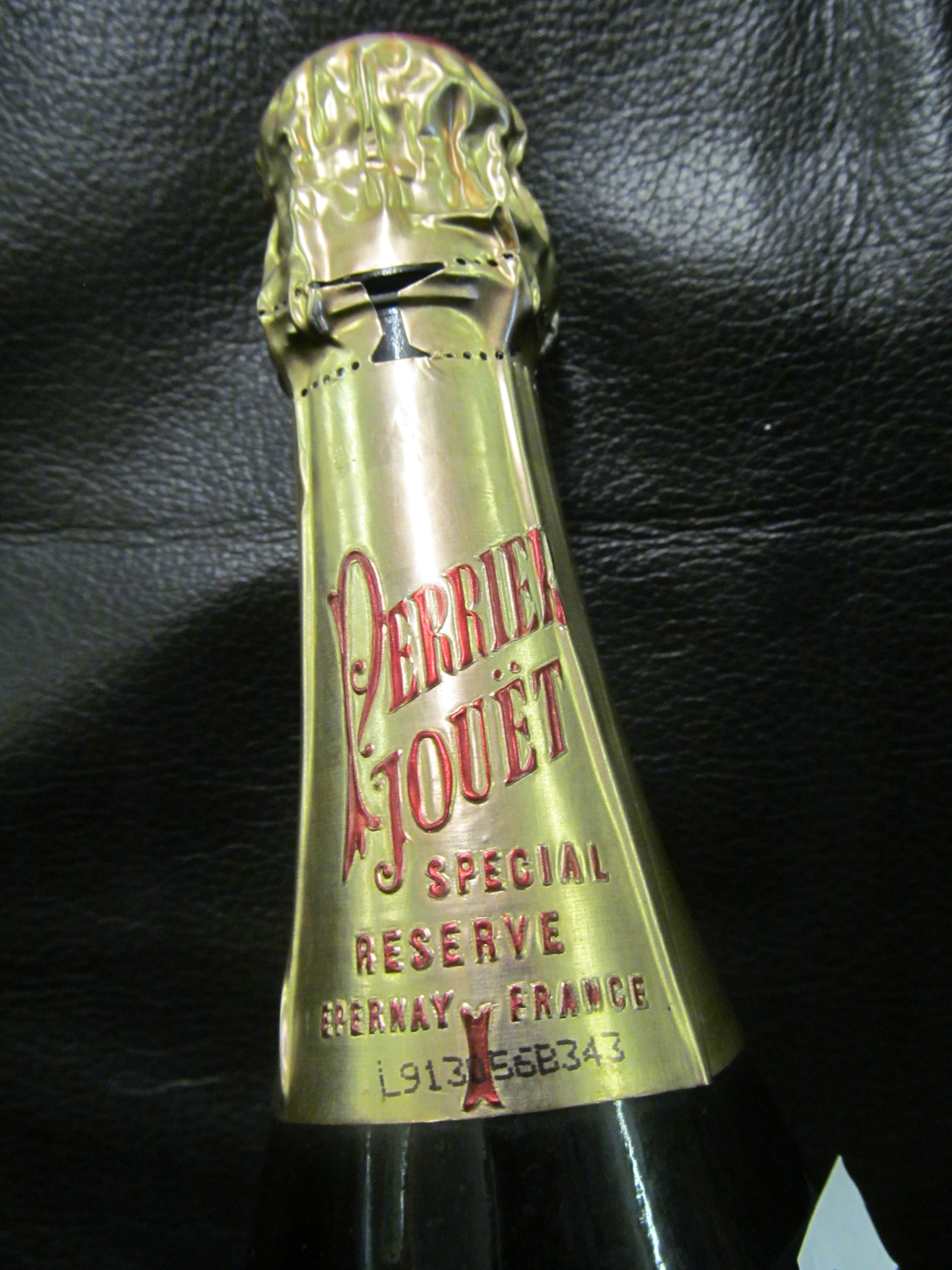 A bottle Belle Époque Champagne 1985 and seven glasses - Image 4 of 4