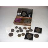 A selection of coins including collectable £1, 50p examples etc.