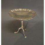 An Edwardian Silver Bon Bon Dish in the form of a Georgian Pedestal Table, Sheffield 1908,