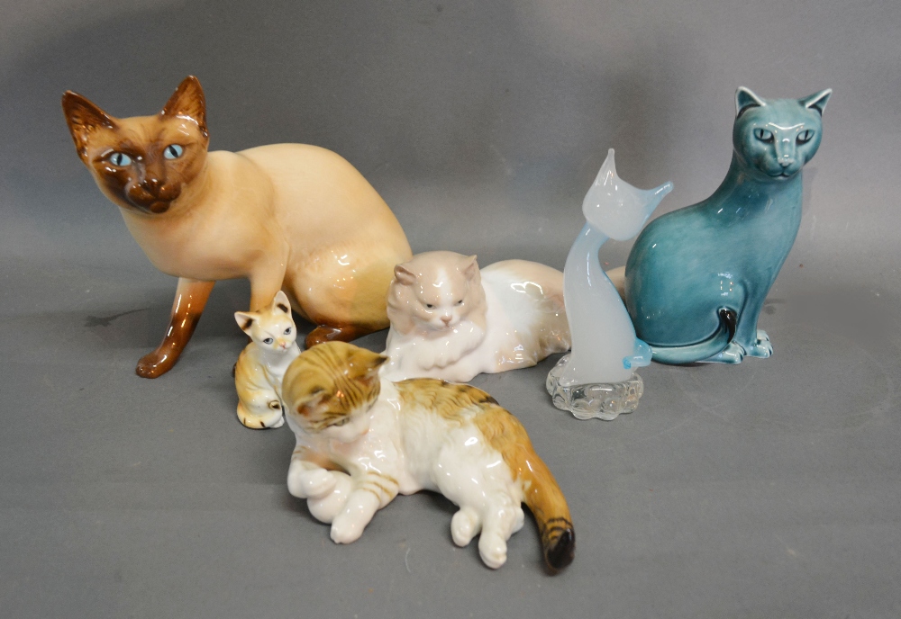 A Nao Porcelain Model in the form of a Cat,