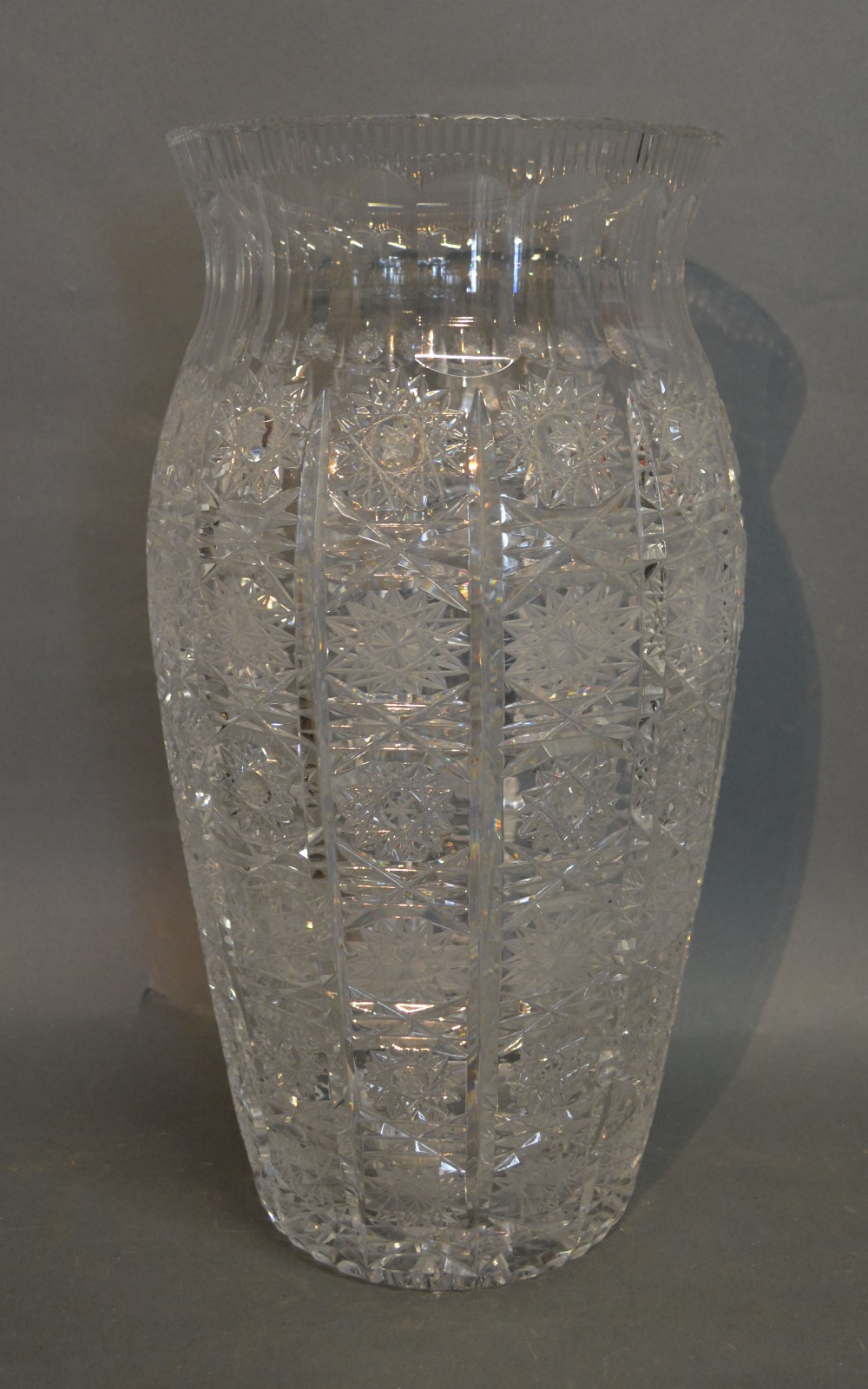 An Early 20th Century Good Quality Cut Glass Vase,