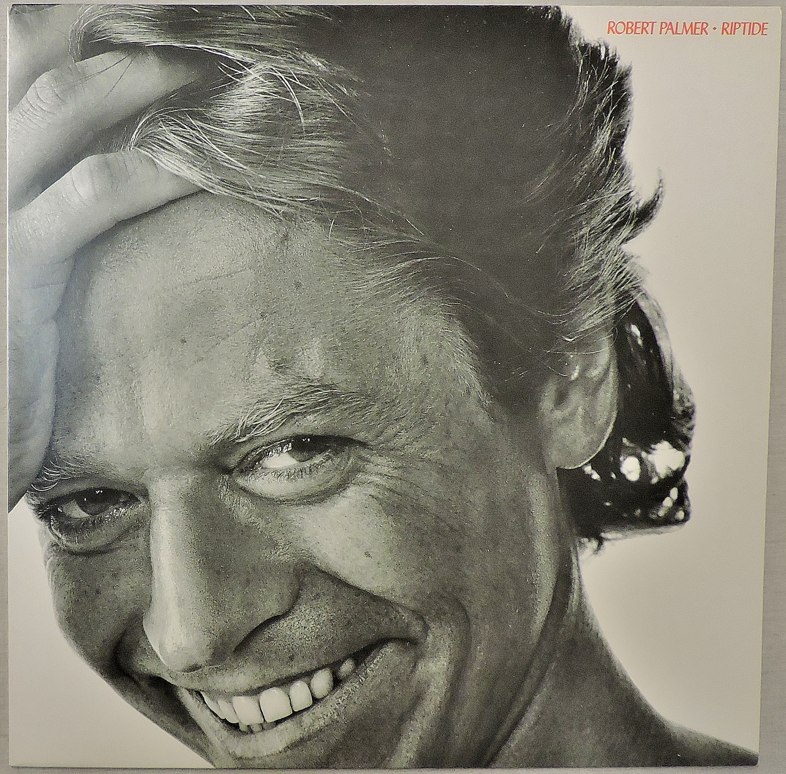 Riptide-Robert Palmer (LP)-1985 Island ILPS 9801, picture card inner with lyrics, near mint sleeve