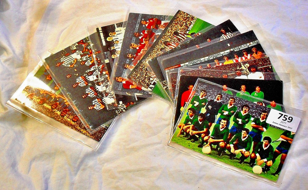 Postcards (10) of Footballers around 1965 - 1975 Includes: Barcelona, Real Madrid, Feyenoord, St.