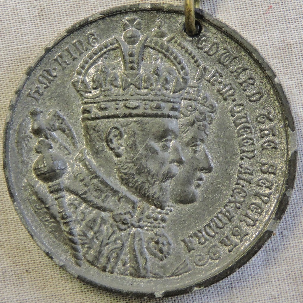 Edward VII Coronation Medal - Borough Of Portsmouth. Scarce with ribbon. - Image 2 of 3