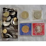 Worldwide coinage - some silver, good lot (100's)