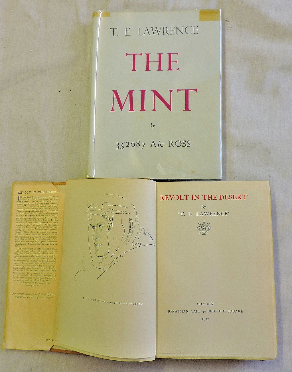 T.E.Lawrence -'Revolt in the Desert'. 1927, (3rd impression), illustrated with dust jacket, a good