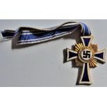 German WWII-Mothers Cross in gold.