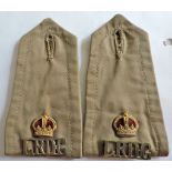 LRDG-Interest a pair of Major's desert wear shoulder straps, with 'LRDG' attached shoulder titles,