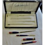 1930 Desk Set-in Blue and Red, missing Pen in original Case