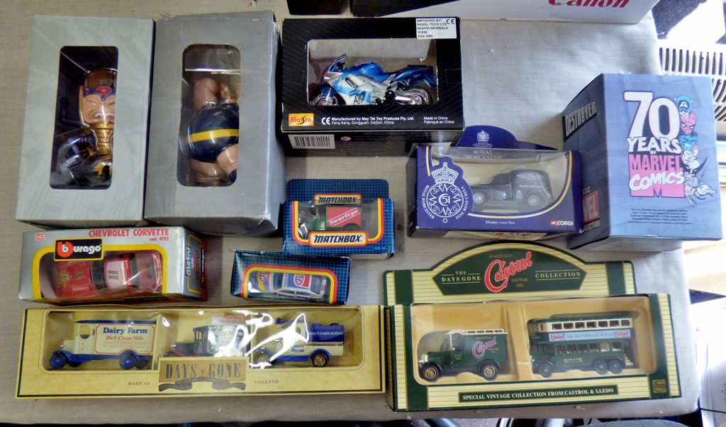 (10) cars-Set of Daus Gone-Destroyer BEY/3800 complete boxed and in mint condition-Maistto Special