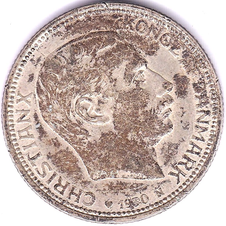 Denmark - 1930 2 Kroner, Kings 60th Birthday. Ref KM829, Grade EF+ - Image 2 of 3