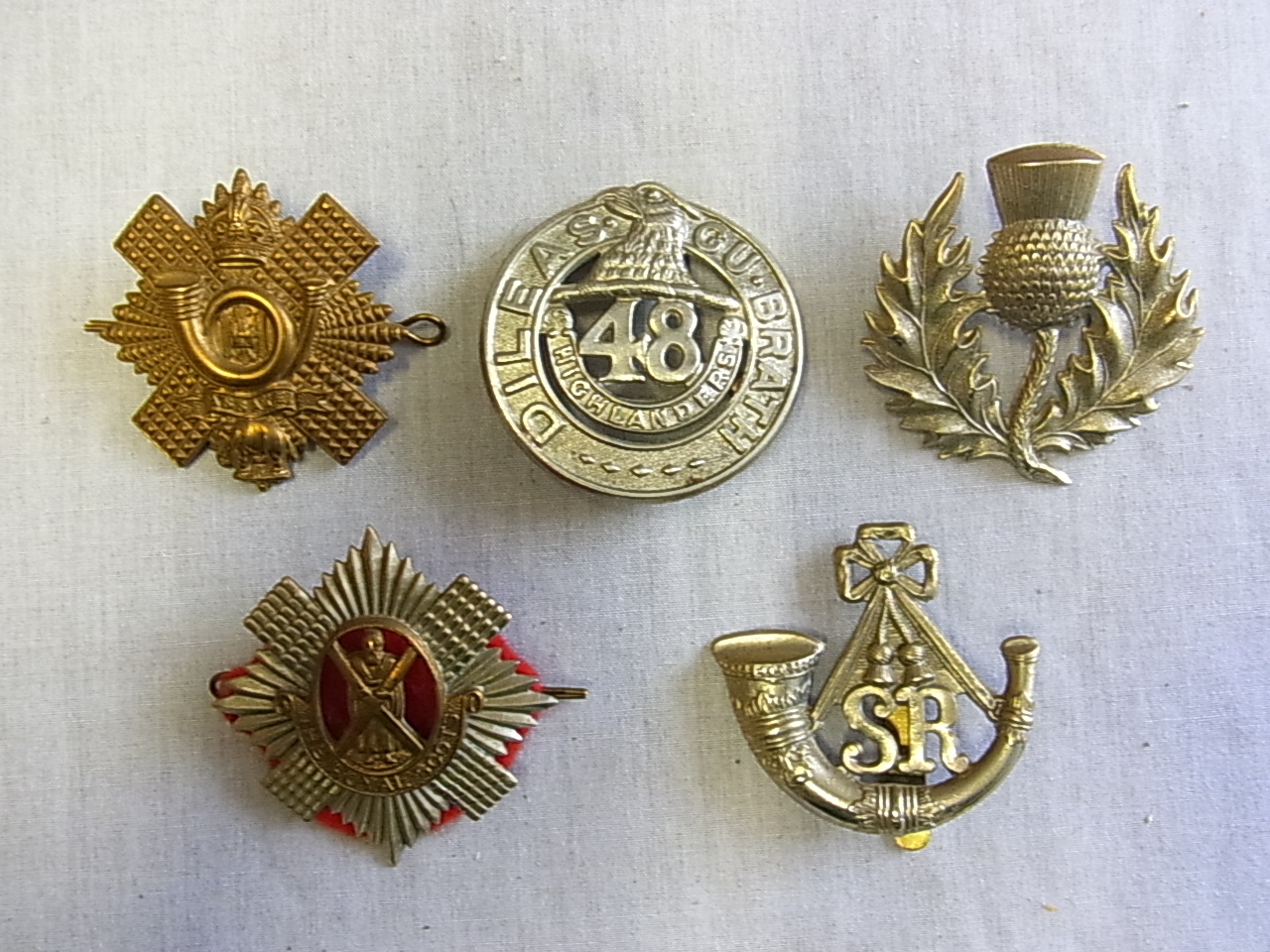 Scottish/Canadian Cap badge Collection (5) Including: 48th Scottish/Canadian Highlanders, Cameron (