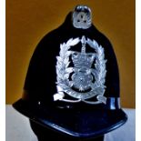 Hampshire Constabulary Police Helmet-as new, lovly Badge