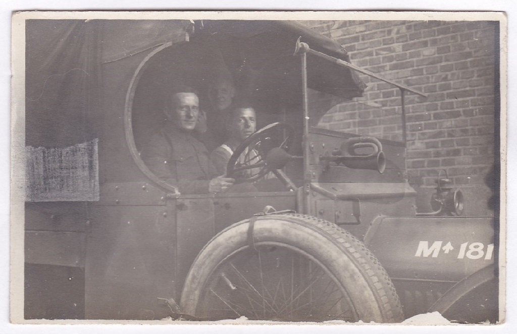 Army Service Corps WWI Drivers at the wheel of a Truck, marked 'M 181' Horn Prjects! RP card