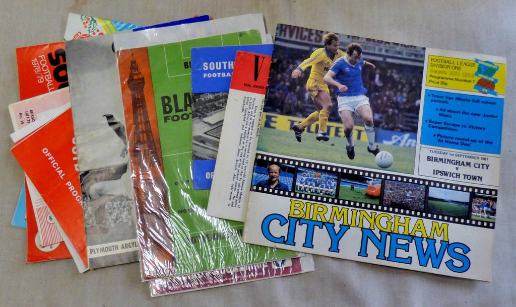 Football Programmes 1960 Charlton, 1964 Blackpool, 1965 Southend, 1965 Burnley, 1967 Ipswich, 1972