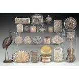 COLLECTION OF SILVER BOXES AND CONTAINERS.