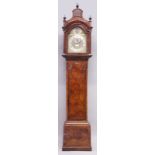 A GOOD 18TH CENTURY WALNUT LONGCASE CLOCK, with eight-day movement, the arch shape brass dial with