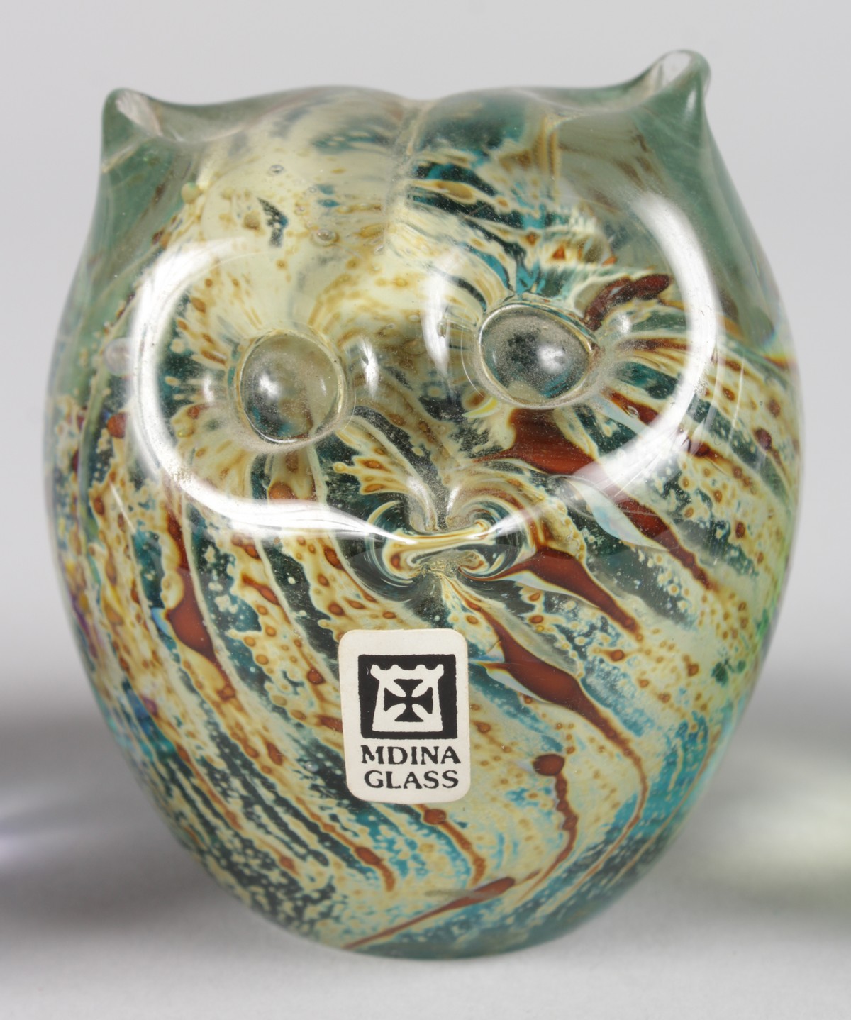 FIVE VARIOUS GLASS PAPERWEIGHTS. - Image 2 of 4