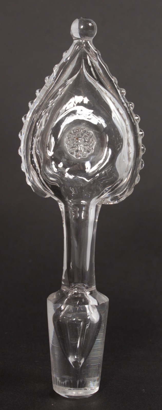 AN AMBER TALL DECANTER AND STOPPER and A LIQUEUR DECANTER AND STOPPER. - Image 2 of 7