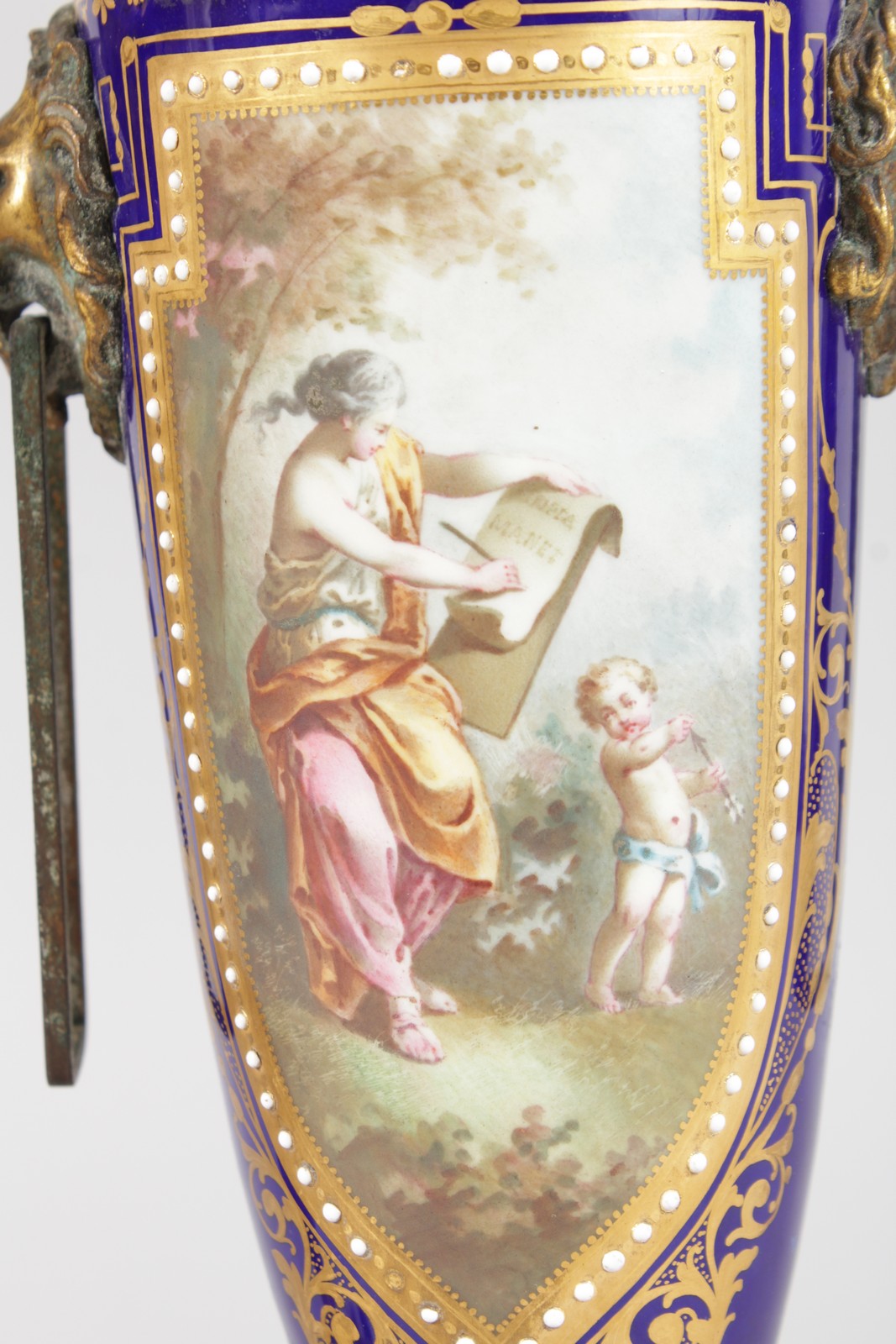 A GOOD PAIR OF 19TH CENTURY SEVRES PORCELAIN URNS AND COVERS, painted with reverse panels of - Image 3 of 10