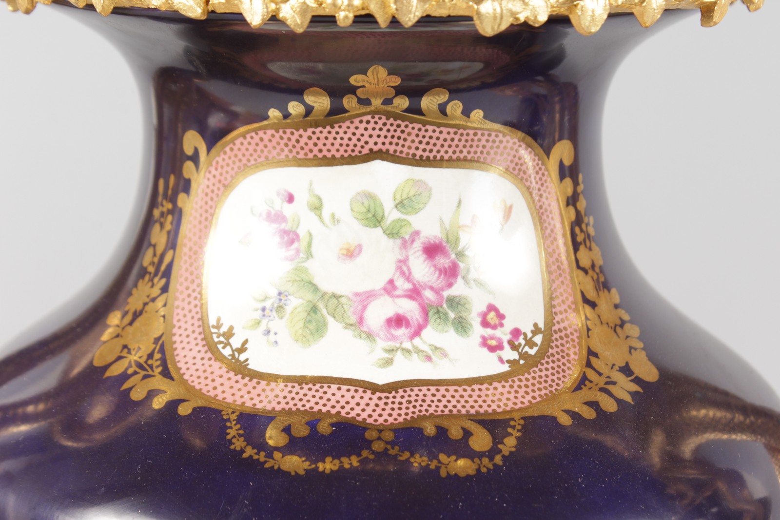 A SUPERB PAIR OF "SEVRES" BLUE PORCELAIN TWO HANDLED URNS AND COVERS, painted with reverse scenes, - Image 3 of 7