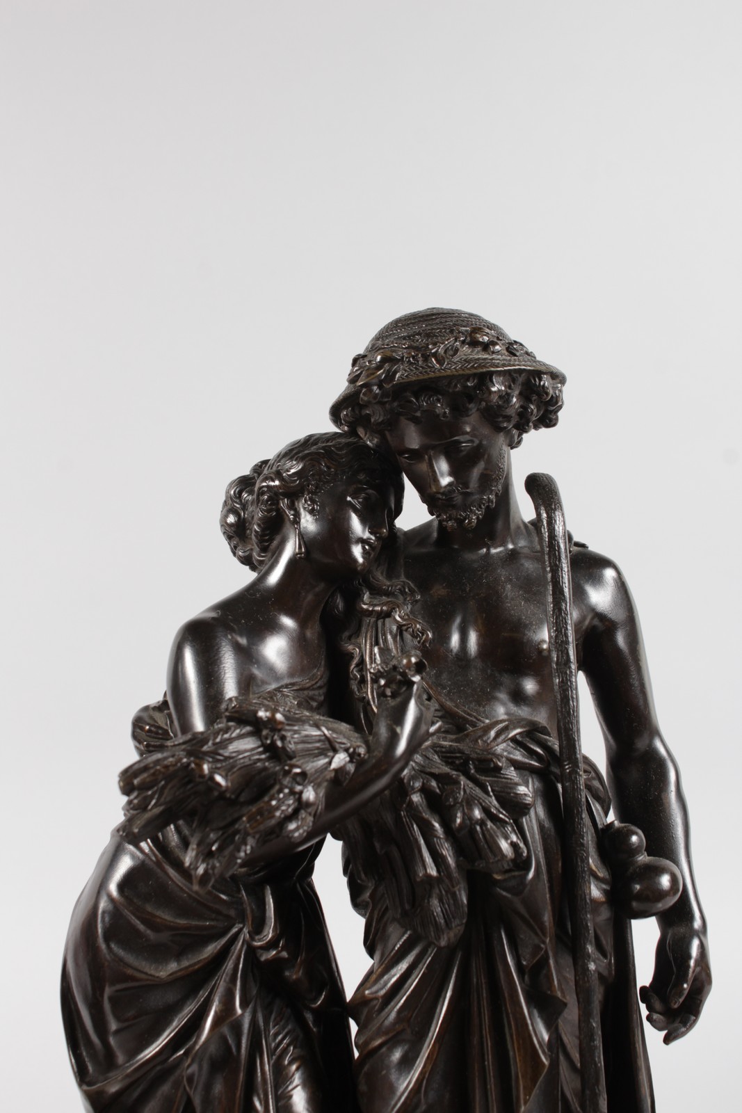 AUGUSTE MOREAU (19TH CENTURY) FRENCH A SUPERB PAIR OF BRONZE FIGURE GROUPS, a classical man and - Image 6 of 7