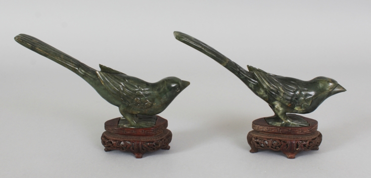 A PAIR OF EARLY 20TH CENTURY CHINESE SPINACH GREEN JADE MODELS OF GOLDEN PHEASANTS, together with - Image 3 of 7