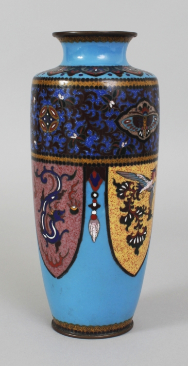 A JAPANESE MEIJI PERIOD BLUE GROUND CLOISONNE VASE, decorated with alternating dependent lappet - Image 3 of 7