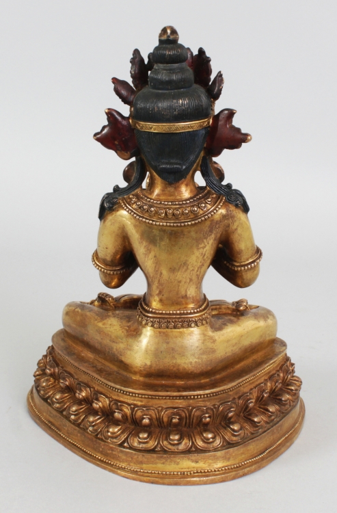 A GOOD QUALITY CHINESE GILT BRONZE FIGURE OF AMITAYUS BUDDHA, seated in dhyanasana on a double lotus - Image 3 of 6
