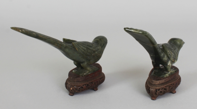 A PAIR OF EARLY 20TH CENTURY CHINESE SPINACH GREEN JADE MODELS OF GOLDEN PHEASANTS, together with - Image 4 of 7