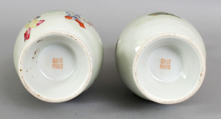 A PAIR OF LATE 19TH CENTURY CHINESE FAMILLE ROSE PORCELAIN VASES, with loose ring handles, one - Image 6 of 7