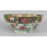 A GOOD QUALITY CHINESE DAOGUANG PERIOD CANTON PORCELAIN PUNCH BOWL, circa 1840, painted in vivid