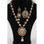 A LOVELY 19TH CENTURY RUSSIAN NECKLACE, PENDANT AND LOCKET inset with semi-precious stones and