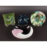 FOUR VARIOUS COLOURED GLASS DISHES.