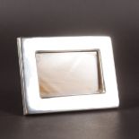 A PLAIN UPRIGHT PHOTOGRAPH FRAME. 4.5ins x 3.5ins.