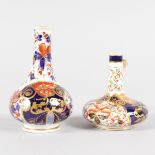 A ROYAL CROWN DERBY JAPAN PATTERN BULBOUS VASE and a DAVENPORT VASE. 3.5ins and 3ins high.