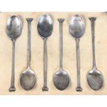 A SET OF SIX MAPPIN & WEBB SILVER TEASPOONS in a case.