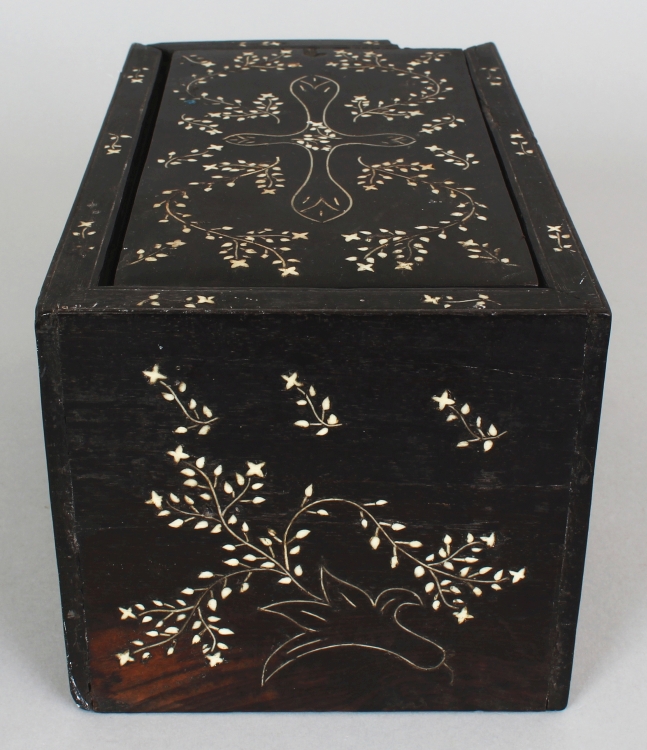 AN EASTERN BONE INLAID HEAVY HARDWOOD RECTANGULAR BOX, with sliding cover, decorated with meandering - Image 3 of 7