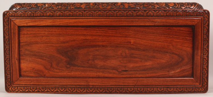 A FINE QUALITY 19TH CENTURY CHINESE RECTANGULAR CARVED HARDWOOD LOW STAND OR TABLE, the frieze - Image 9 of 10